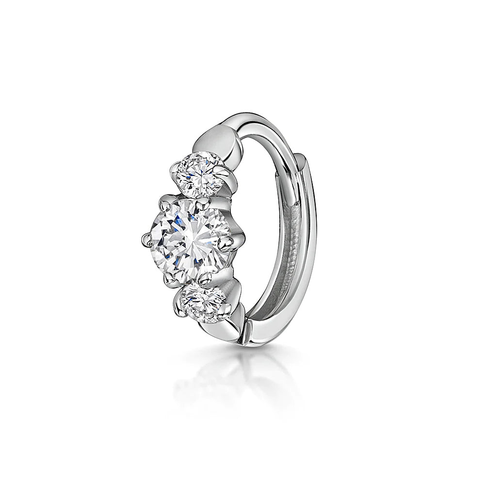 Frieda – Boucles d'oreilles en or délicates avec une note ludique.