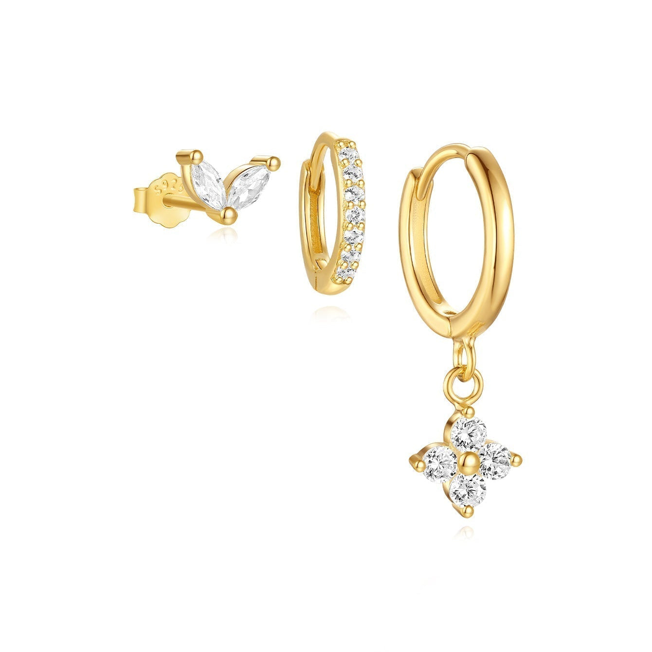 Nora – Boucles d'oreilles en or délicates au design épuré.