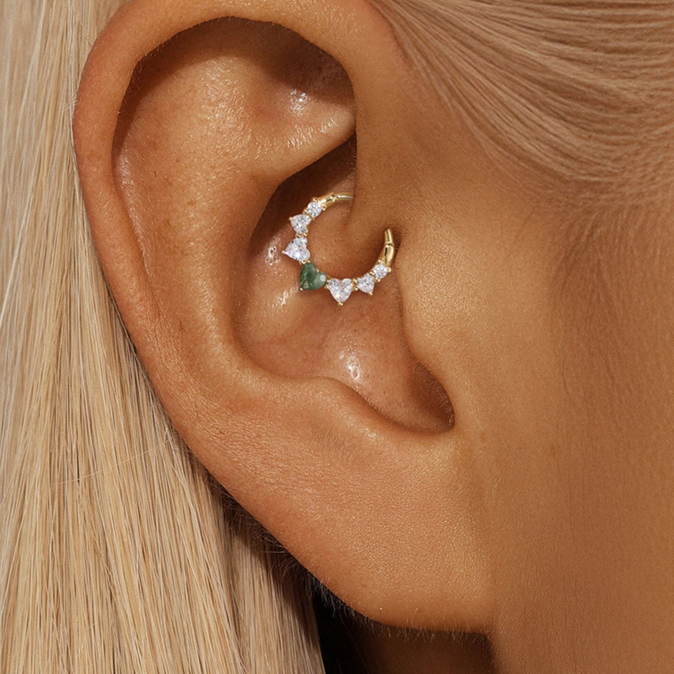 Elina – Boucles d'oreilles en or au éclat délicat