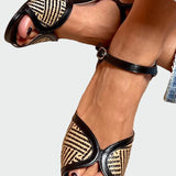 Sandales en tricot avec talon large