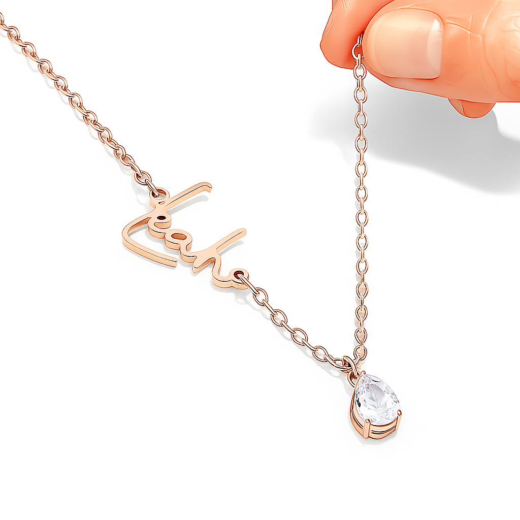 Livia – Collier en or avec pendentif en turquoise