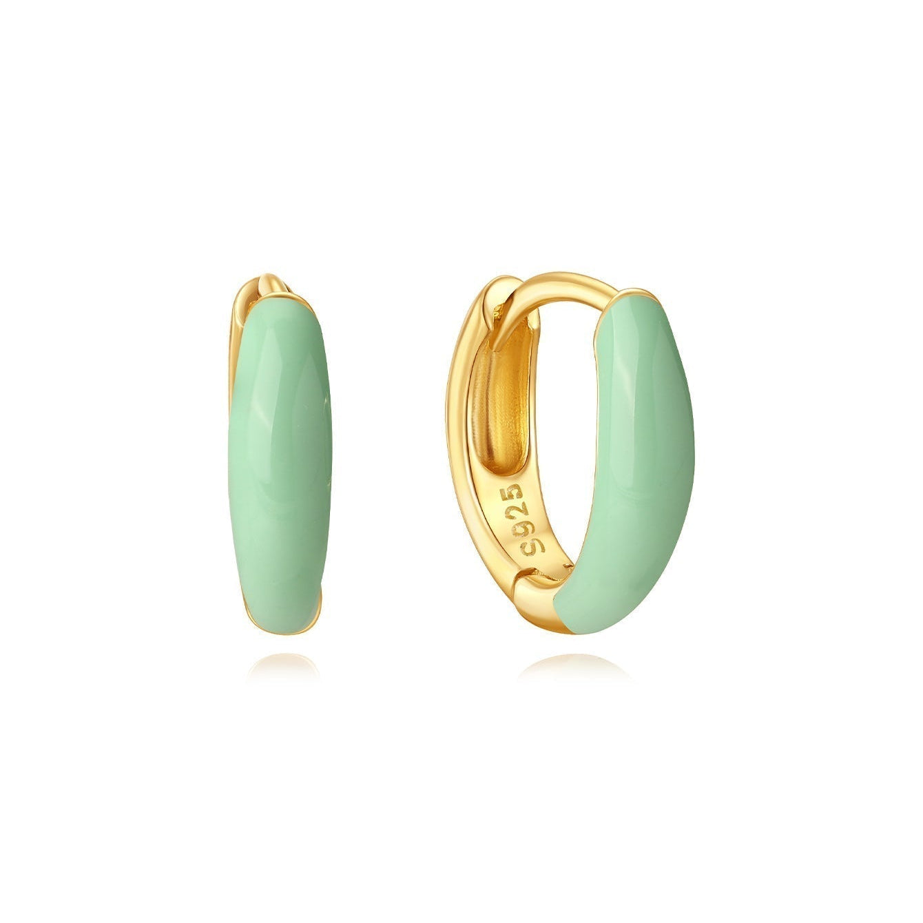 Marta – Boucles d'oreilles en or au design classique.