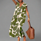 Robe V en tissu imprimé