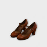 Mary Jane au Design Moderne