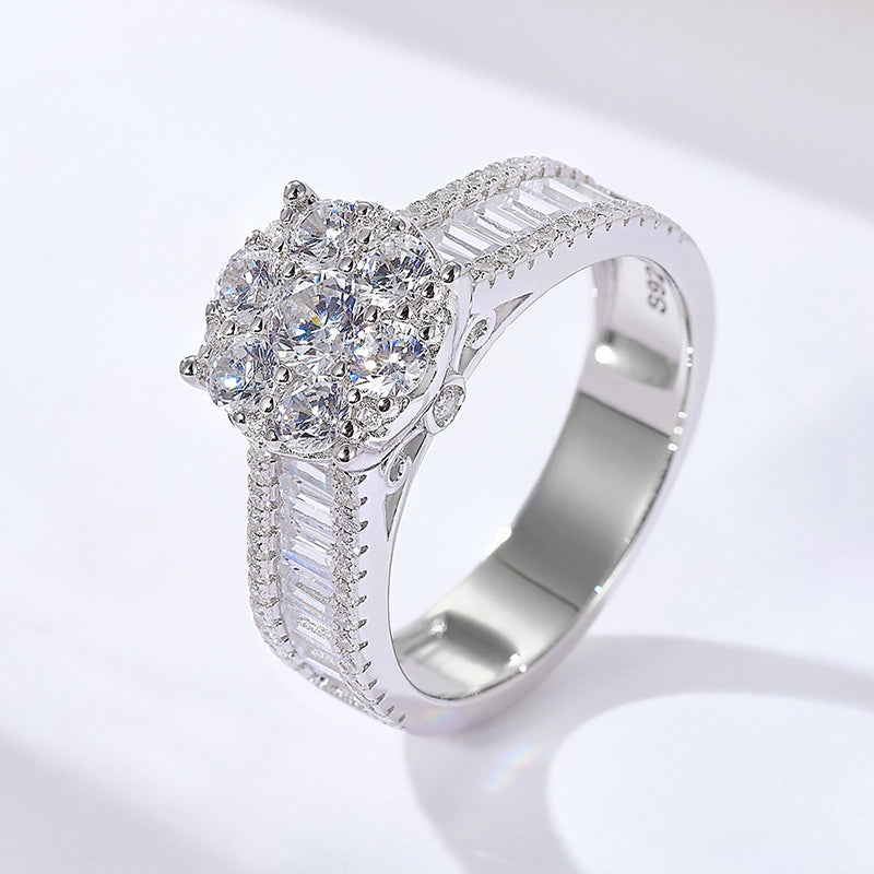 Beatrix – Bague double ornée de pavé scintillant.