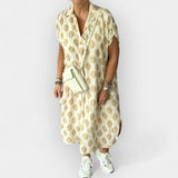 Robe d'été légère avec décolleté