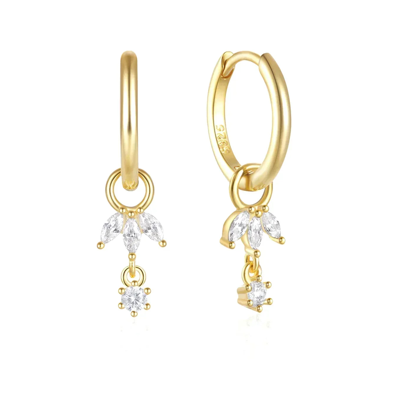 Daniela – Boucles d'oreilles en or délicates au design fluide.