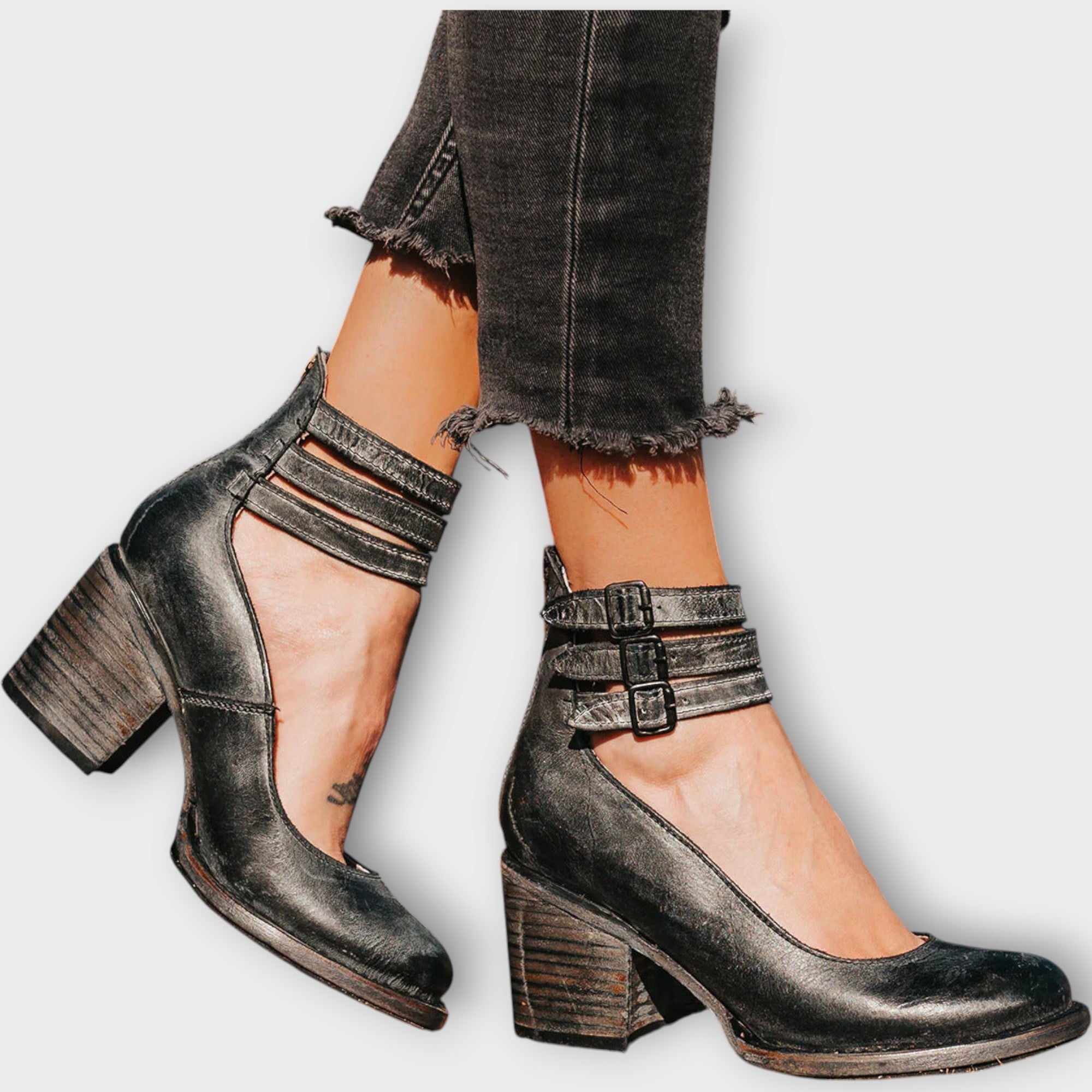 Sandales à lanières multiples avec talon épais