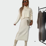 Ensemble Robe avec Pull à Col Roulé