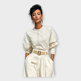 Ensemble au design épuré et à l'élégance intemporelle