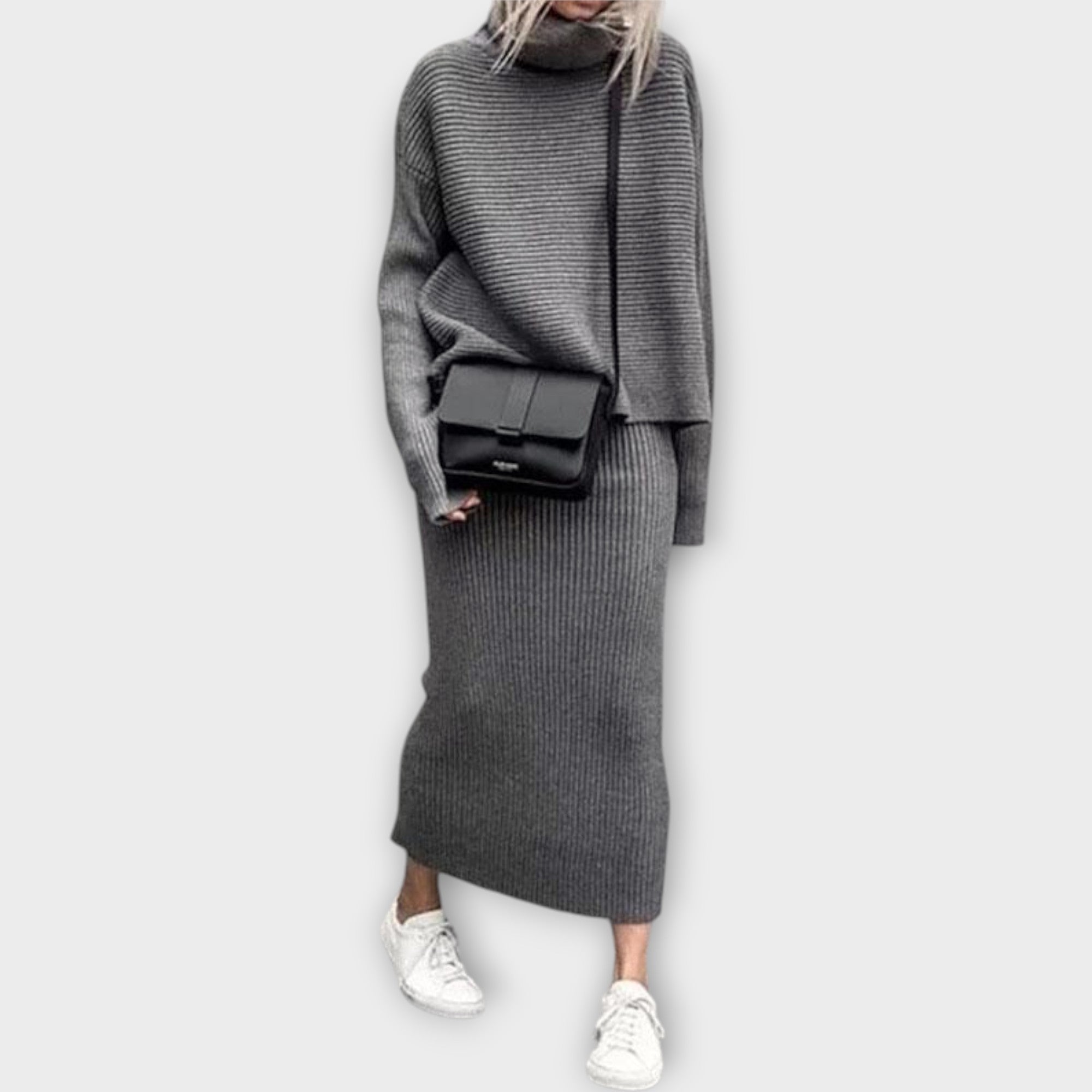 Ensemble Tricot Minimaliste avec Jupe