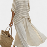 Ensemble Daisy en lin de bambou : haut rayé chic et pantalon fluide pour un look moderne et confortable