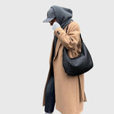 Carlene | Sac Tote Élégant à Grande Capacité" can be rewritten as: "Carlene | Tote Élégant Spacieux