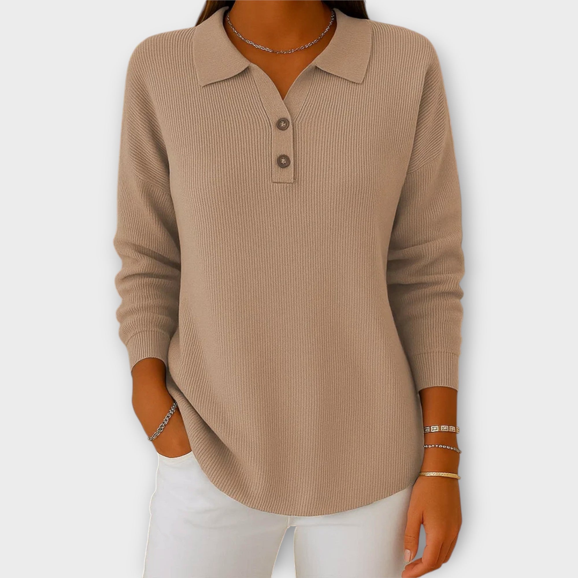 Pull Tricoté Chic avec Col Raffiné et Boutons