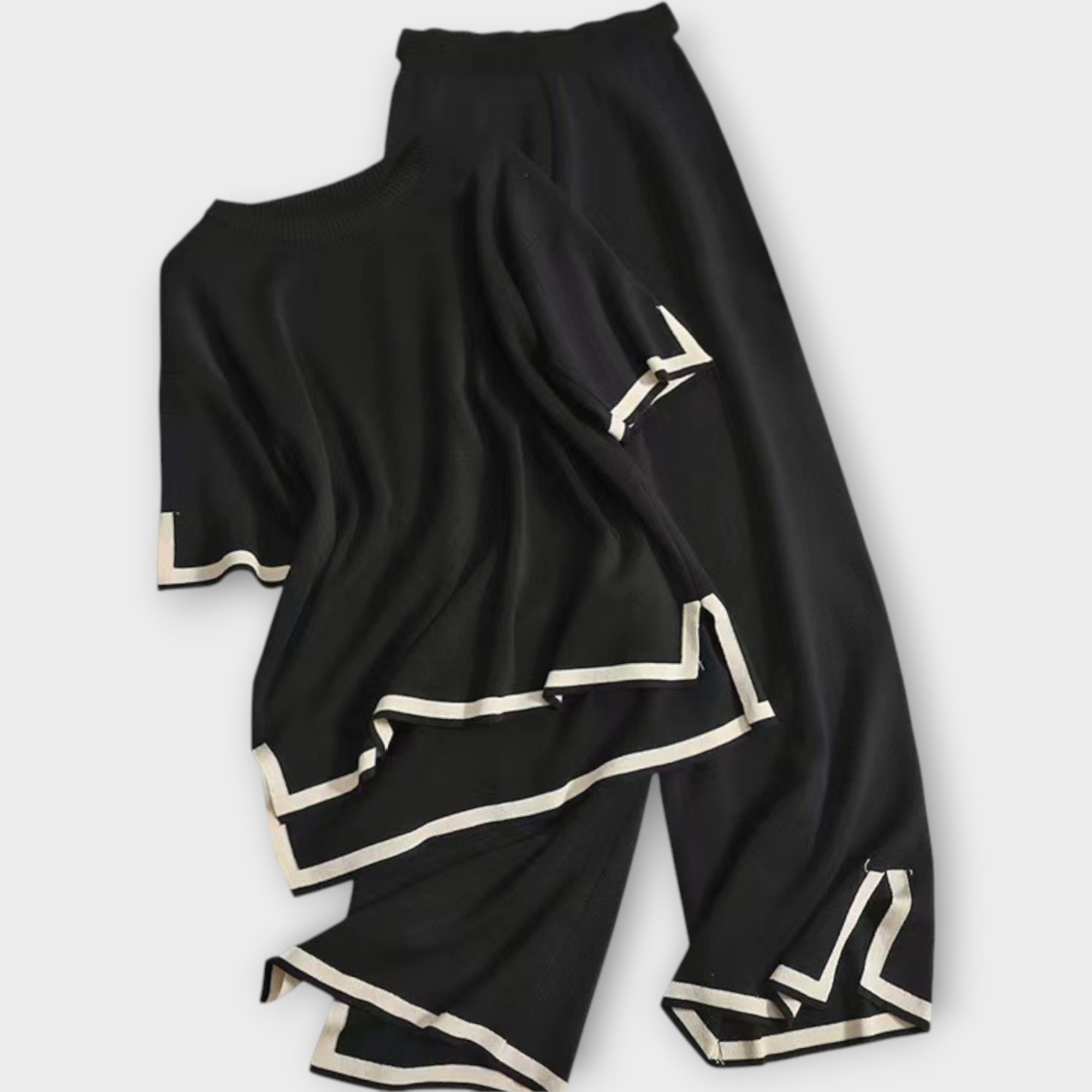 Ensemble Tricoté à Manches Courtes avec Coupe Relax