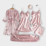 Ensemble Satiné de Nuisettes et Peignoir au Design Épuré