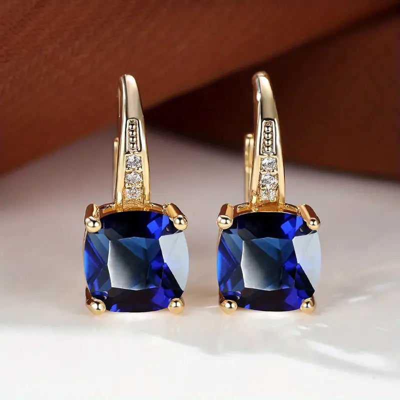 Sabrina – Boucles d'oreilles rondes ornées de pierres mystiques en or