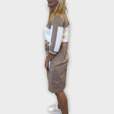 Robe au Style Contemporain