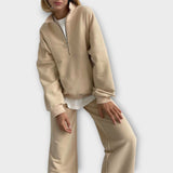 Ensemble Minimaliste avec Fermeture Éclair