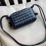 Janna | Sac bandoulière tressé compact pour un usage quotidien