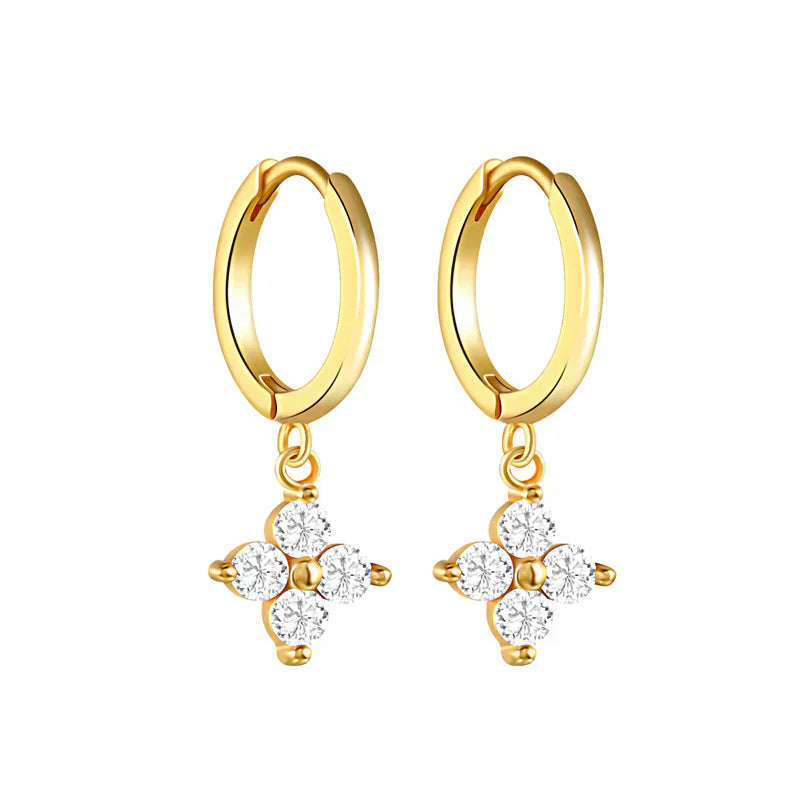 Helena – Boucles d'oreilles en or de la collection organique.