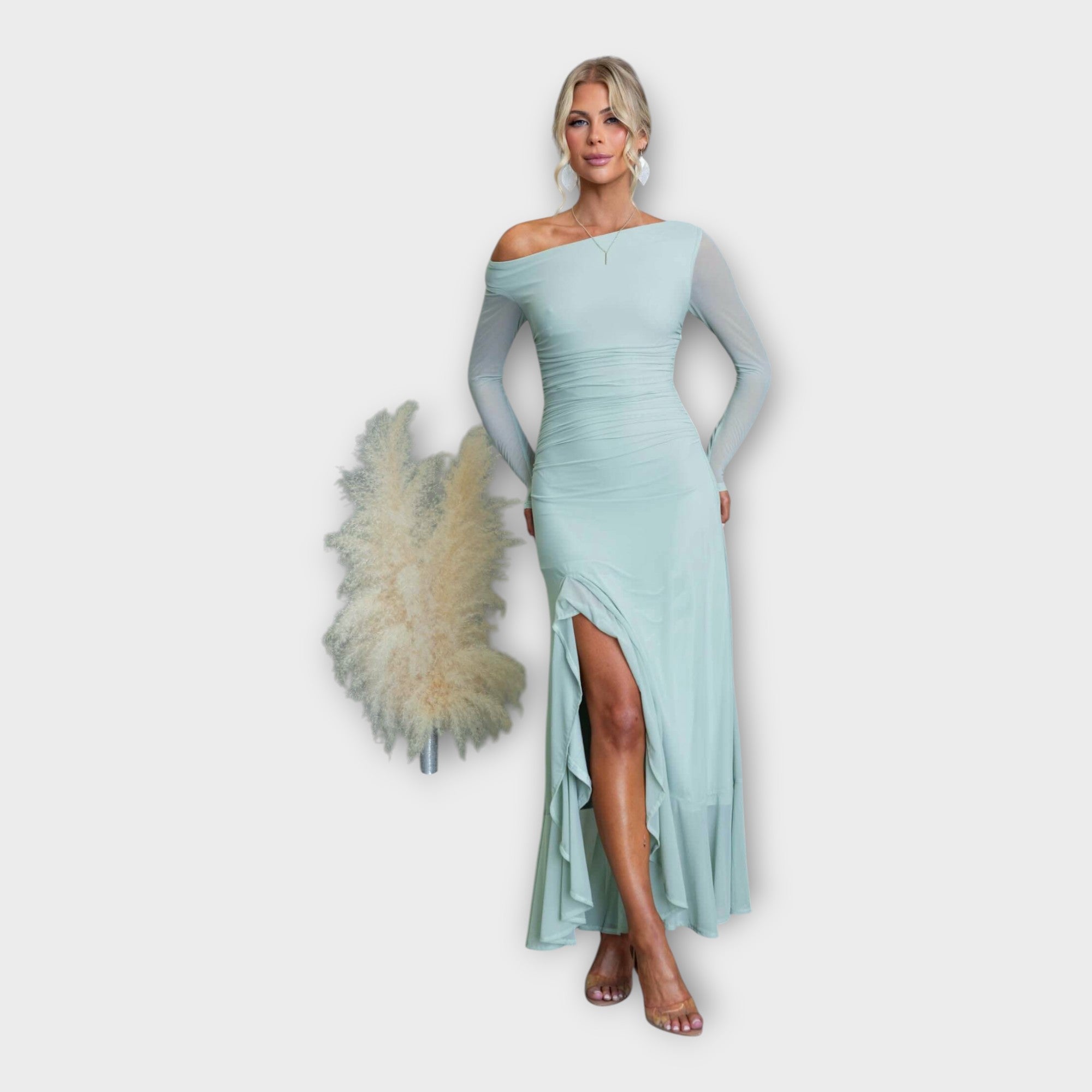 Robe Élégante au Design Impressionnant