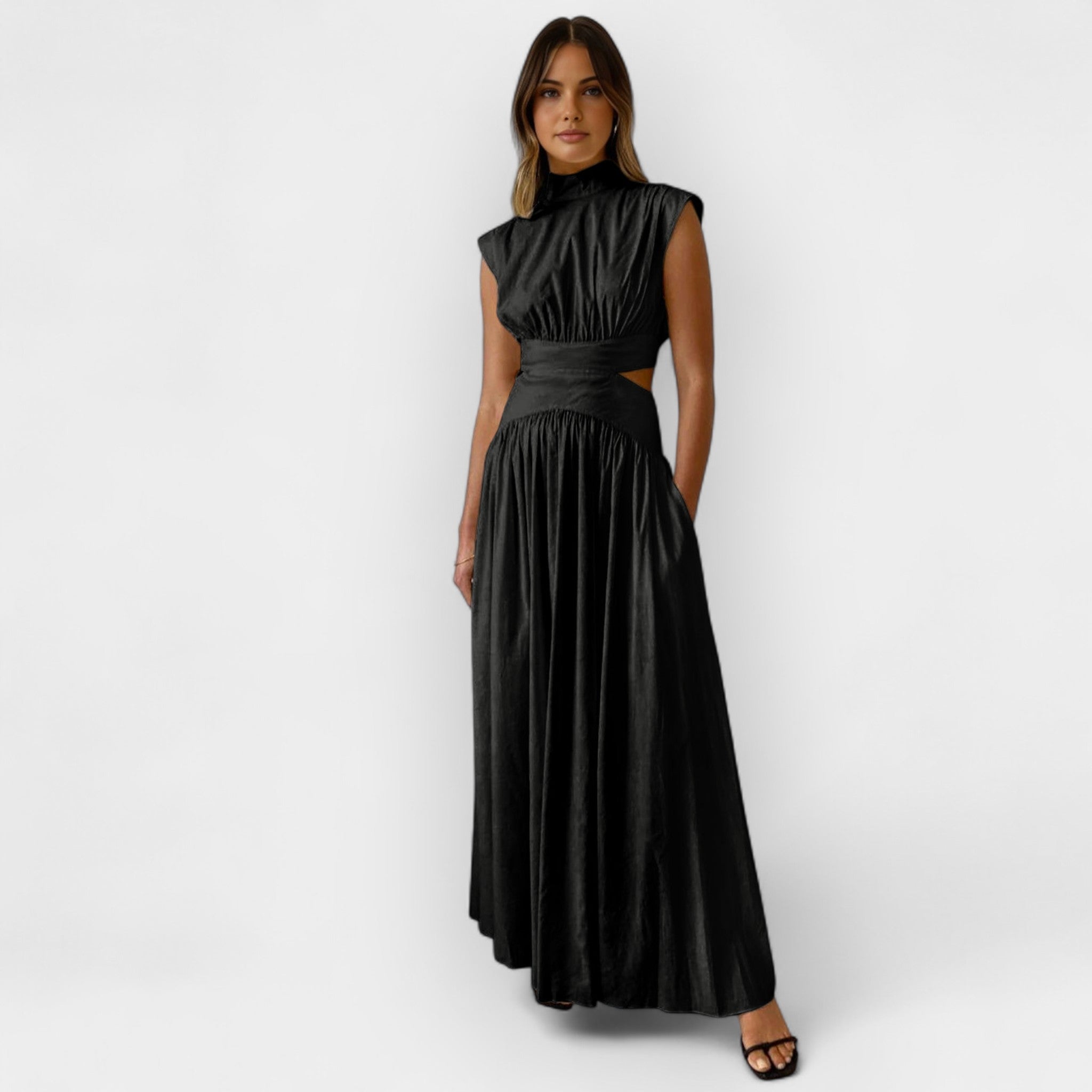 Robe Chic avec Détails Découpés