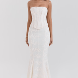 Éévi | Robe Corsetée avec Broderie Élégante