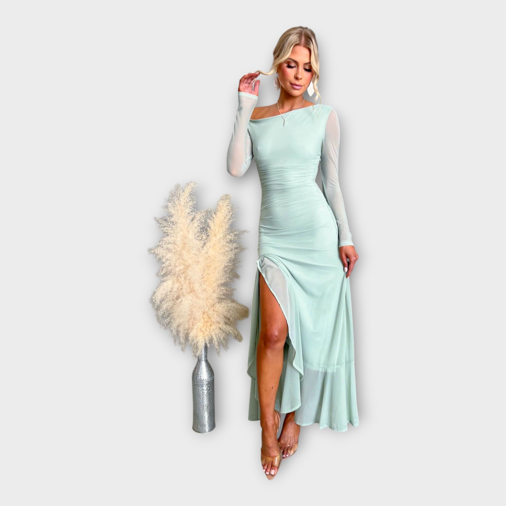 Robe Élégante au Design Impressionnant