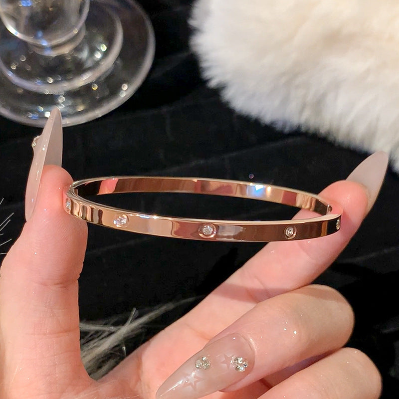 Estella Fioretti Gold Bracelet