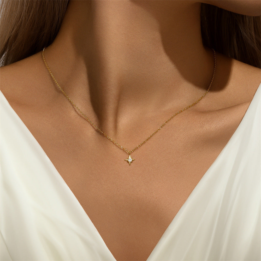 Lina – Élégant collier en argent avec médaillon rond