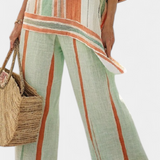 Ensemble Chic en Lin de Bambou à Rayures avec Blouse Asymétrique et Pantalons Amples pour une Élégance Distinguée