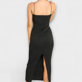 Robe élégante longue sans manches