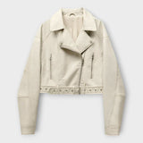 Veste Courte en Cuir Moderne avec Ceinture et Style Élégant