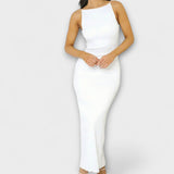 Robe élégante longue sans manches