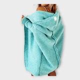 Pull Tricoté à Capuche