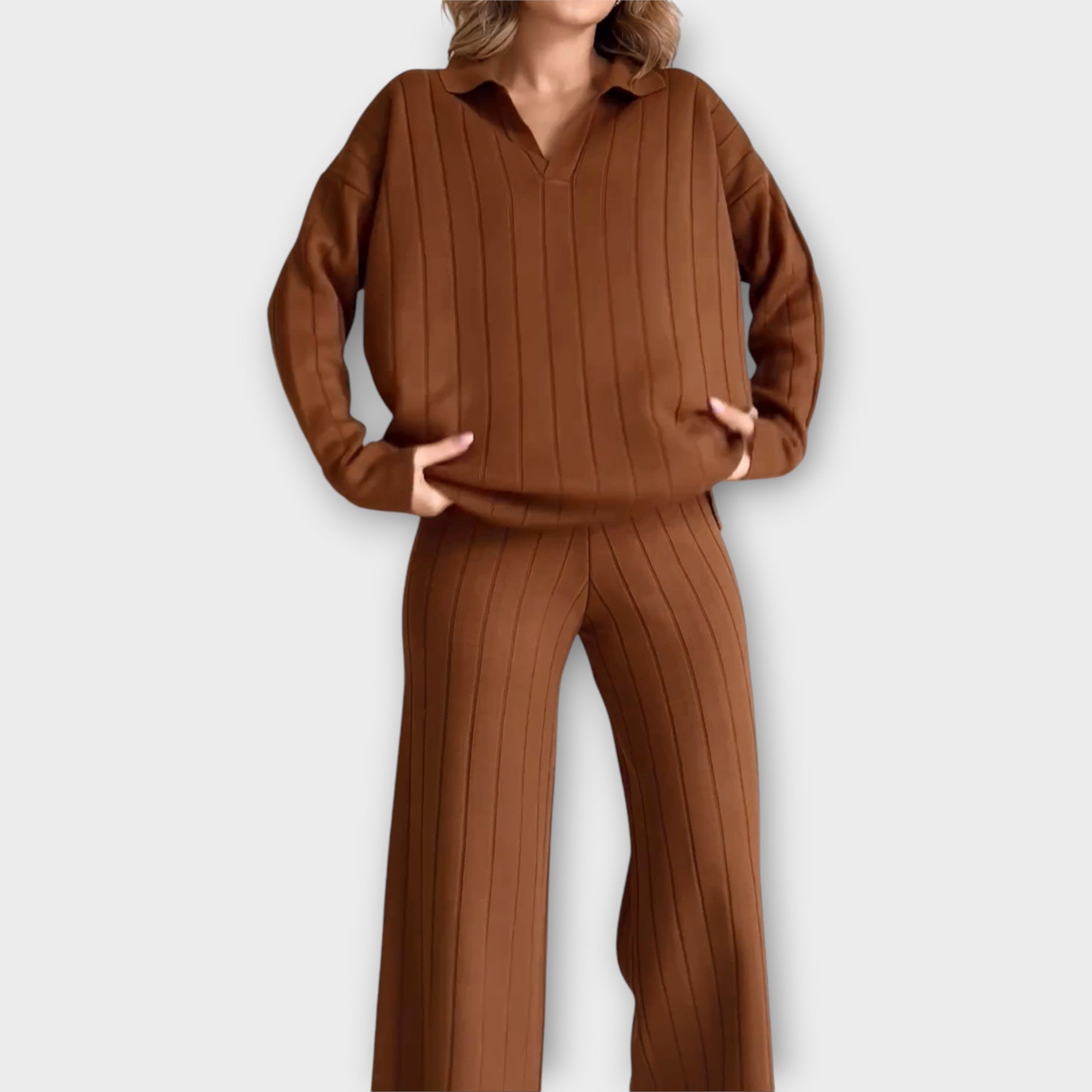 Ensemble Décontracté au Design Minimaliste