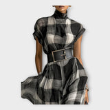 Robe Élégante au Flux Raffiné