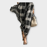 Robe Élégante au Flux Raffiné