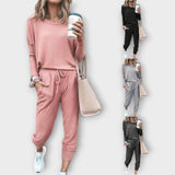 Ensemble de Salon à Coupe Relaxée au Design Minimaliste