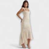 Robe Longue Élégante avec Corset Chic et Sophistiqué