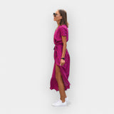 Robe au Design Confortable et Équilibré