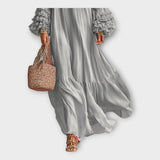 Robe longue légère avec des accents raffinés