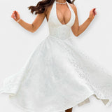 Robe Midi Élégante avec Dos Nu et Détails de Corset