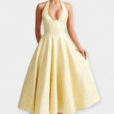 Robe Midi Élégante avec Dos Nu et Détails de Corset