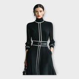 Robe maxi au style épuré