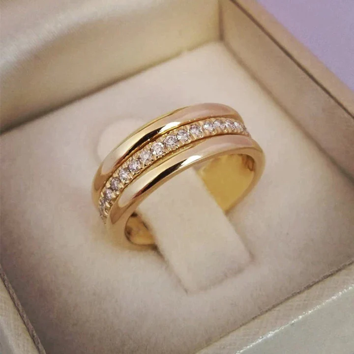 Sara – Bague vintage ornée de zircon