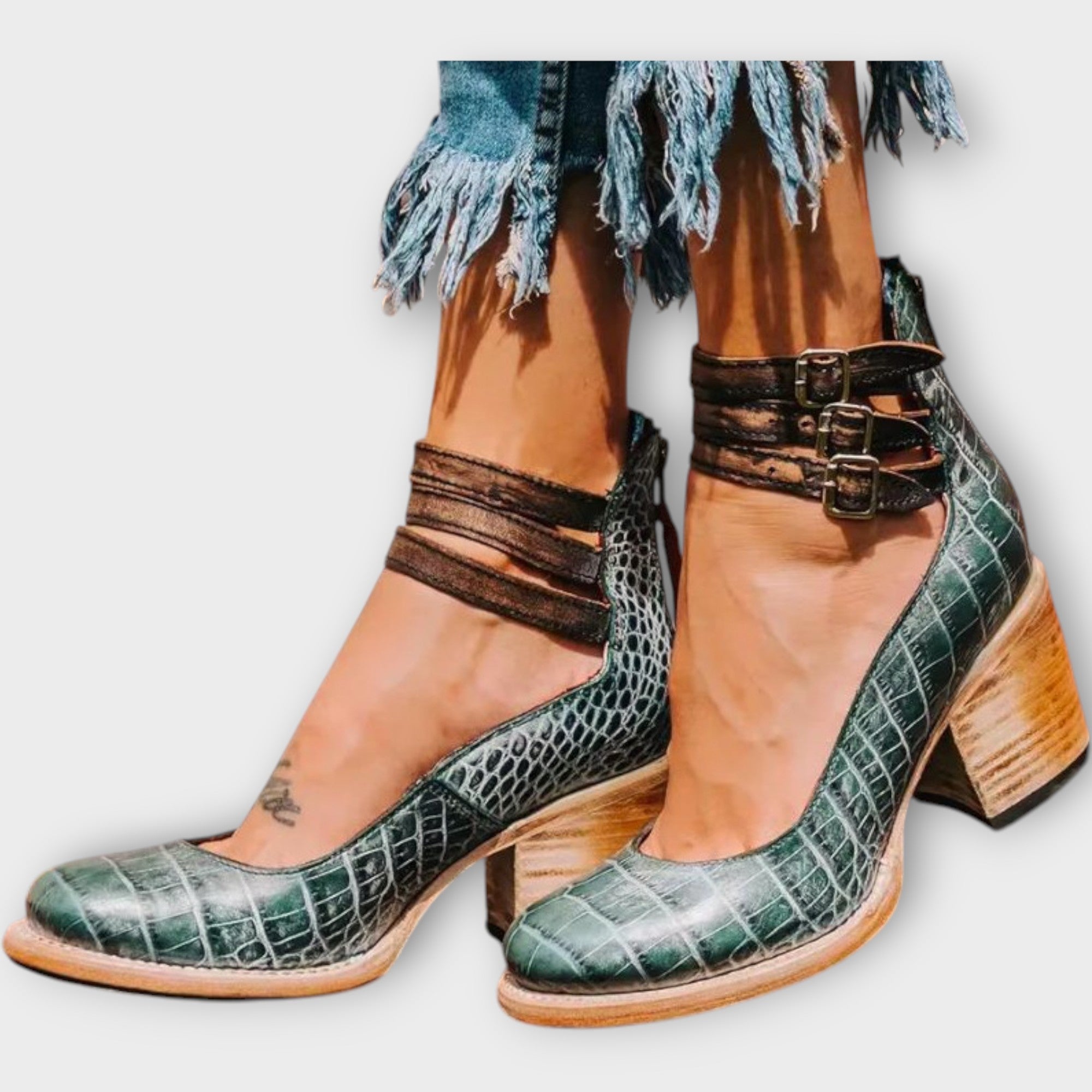 Sandales à lanières multiples avec talon épais