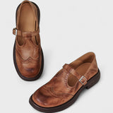 Elisa - Élégance et Confort des Talons en Cuir" can be rewritten as: "Elisa - Talons en Cuir Alliant Élégance et Confort.