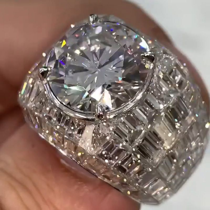 Anna-Lena – Bague en argent ornée de diamants ronds.